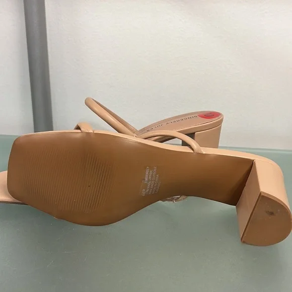 Sincerely Jules Nude Strappy Open Toe Block Heel sandals 10 - Picture 5 of 6